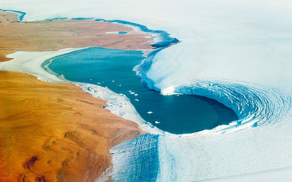 H &kappa;&lambda;&iota;&mu;&alpha;&tau;&iota;&kappa;ή &alpha;&lambda;&lambda;&alpha;&gamma;ή &kappa;ό&beta;&epsilon;&iota; &tau;&alpha; &laquo;&pi;ό&delta;&iota;&alpha;&raquo; &tau;&omega;&nu; &pi;&alpha;&gamma;&epsilon;&tau;ώ&nu;&omega;&nu;