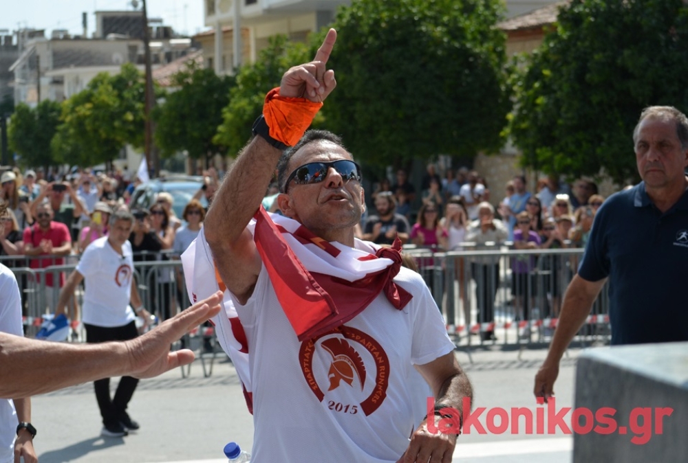 &laquo;&Lambda;&iota;&omicron;&nu;&tau;ά&rho;&iota;&alpha;&raquo; &kappa;&alpha;&iota; &omicron;&iota; 6 &Lambda;ά&kappa;&omega;&nu;&epsilon;&sigmaf; &Sigma;&pi;&alpha;&rho;&tau;&alpha;&theta;&lambda;&eta;&tau;έ&sigmaf;