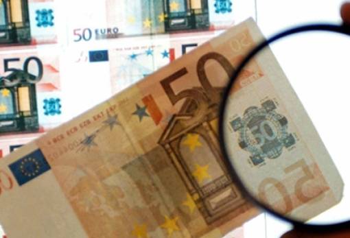 Ομάδα «πιτσιρικάδων» πήγε να σπρώξει πλαστά χαρτονομίσματα στη Σπάρτη