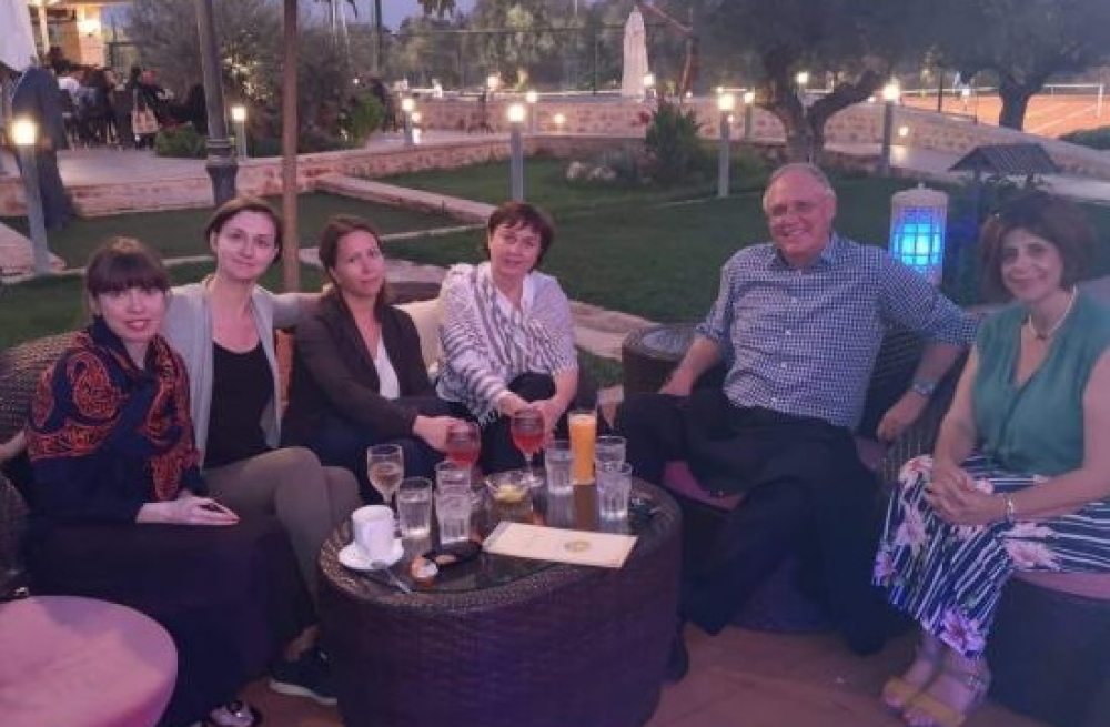 &Eta; &Lambda;&alpha;&kappa;&omega;&nu;ί&alpha; &sigma;&tau;&omicron;&nu; &epsilon;&nu;&alpha;&lambda;&lambda;&alpha;&kappa;&tau;&iota;&kappa;ό &tau;&omicron;&upsilon;&rho;&iota;&sigma;&tau;&iota;&kappa;ό &laquo;&chi;ά&rho;&tau;&eta;&raquo; &tau;&eta;&sigmaf; &Rho;&omega;&sigma;ί&alpha;&sigmaf;