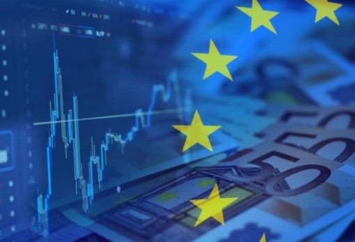 Στο μικροσκόπιο τα επιτόκια των τραπεζικών καταθέσεων