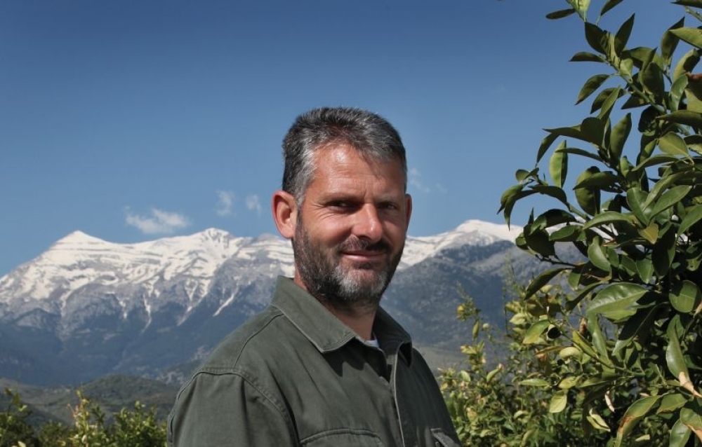 &Gamma;&kappa;&omicron;&lambda;έ&mu;&eta;&sigmaf;: &laquo;&Eta; &Phi;ά&rho;&iota;&delta;&alpha; &epsilon;&kappa;&tau;ό&sigmaf; &tau;&omega;&nu; &pi;&rho;&omicron;&gamma;&rho;&alpha;&mu;&mu;ά&tau;&omega;&nu; &alpha;&gamma;&rho;&omicron;&tau;&iota;&kappa;ή&sigmaf; &omicron;&delta;&omicron;&pi;&omicron;&iota;ί&alpha;&sigmaf; &kappa;&alpha;&iota; &pi;&upsilon;&rho;&omicron;&pi;&rho;&omicron;&sigma;&tau;&alpha;&sigma;ί&alpha;&sigmaf;&raquo;