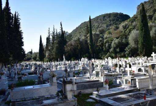 Πρόκληση για καταγραφή οικογενειακών τάφων στα κοιμητήρια του Δήμου Ανατ. Μάνης