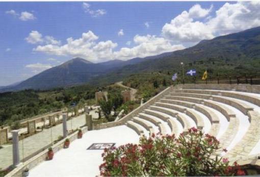 Οι «Νεφέλες» του Αριστοφάνη στο Αμφιθέατρο Σπαντίδου