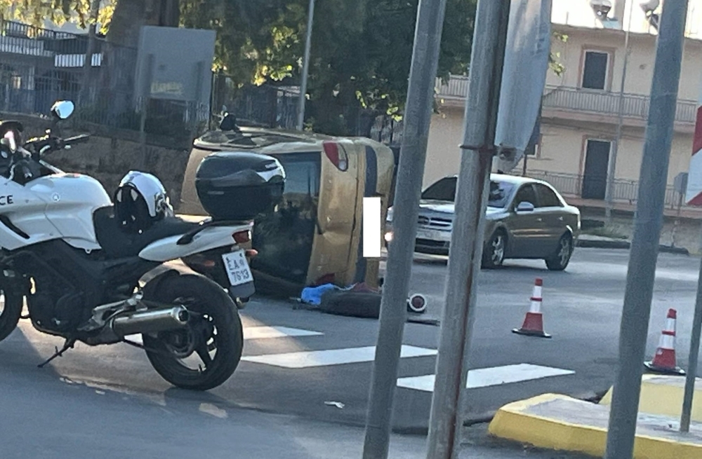 &Alpha;&upsilon;&tau;&omicron;&kappa;ί&nu;&eta;&tau;&omicron; &alpha;&nu;&epsilon;&tau;&rho;ά&pi;&eta; &sigma;&tau;&omicron;&nu; &kappa;ό&mu;&beta;&omicron; &tau;&eta;&sigmaf; &Sigma;&pi;ά&rho;&tau;&eta;&sigmaf; (&Phi;&Omega;&Tau;&Omicron;)