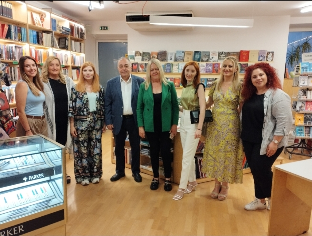 &Mu;&upsilon;&theta;&iota;&sigma;&tau;ό&rho;&eta;&mu;&alpha; &beta;&gamma;&alpha;&lambda;&mu;έ&nu;&omicron; &alpha;&pi;ό &tau;&eta; &zeta;&omega;ή &pi;&alpha;&rho;&omicron;&upsilon;&sigma;&iota;ά&sigma;&tau;&eta;&kappa;&epsilon; &sigma;&tau;&eta; &Sigma;&pi;ά&rho;&tau;&eta;