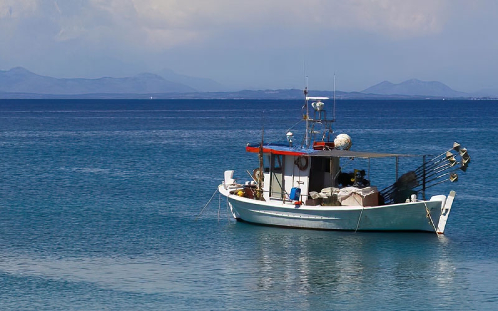&laquo;&Alpha;&lambda;ί&epsilon;&upsilon;&sigma;&eta;&raquo; &epsilon;&pi;&epsilon;&nu;&delta;ύ&sigma;&epsilon;&omega;&nu; &sigma;&tau;&eta; &theta;ά&lambda;&alpha;&sigma;&sigma;&alpha; &tau;&eta;&sigmaf; &Lambda;&alpha;&kappa;&omega;&nu;ί&alpha;&sigmaf;