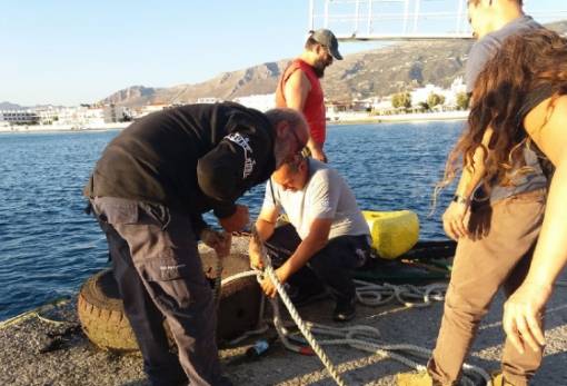 Καθαρίστηκε ο βυθός στη Νεάπολη (ΦΩΤΟ)