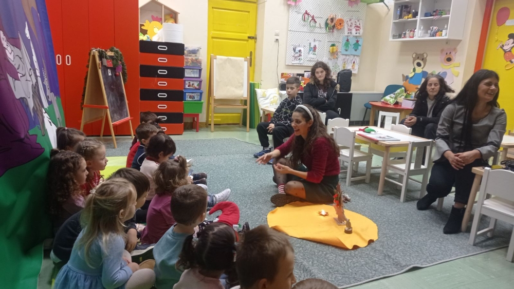 &Chi;&rho;&iota;&sigma;&tau;&omicron;&upsilon;&gamma;&epsilon;&nu;&nu;&iota;ά&tau;&iota;&kappa;&alpha; &pi;&rho;&omega;&iota;&nu;ά &sigma;&tau;&alpha; &nu;&eta;&pi;&iota;&alpha;&gamma;&omega;&gamma;&epsilon;ί&alpha; &tau;&eta;&sigmaf; &Sigma;&pi;ά&rho;&tau;&eta;&sigmaf;