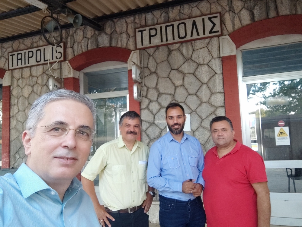 &Pi;&alpha;&rho;ά&tau;&alpha;&xi;&eta; &Mu;ά&kappa;&alpha;&rho;&eta;: &laquo;&Tau;&omicron; &tau;&rho;έ&nu;&omicron; &tau;&eta;&sigmaf; &Pi;&epsilon;&lambda;&omicron;&pi;&omicron;&nu;&nu;ή&sigma;&omicron;&upsilon; &delta;&epsilon;&nu; &epsilon;ί&nu;&alpha;&iota; &pi;&alpha;&rho;&epsilon;&lambda;&theta;ό&nu;, &epsilon;ί&nu;&alpha;&iota; &tau;&omicron; &mu;έ&lambda;&lambda;&omicron;&nu; &tau;&eta;&sigmaf; &beta;&iota;ώ&sigma;&iota;&mu;&eta;&sigmaf; &alpha;&nu;ά&pi;&tau;&upsilon;&xi;&eta;&sigmaf; &kappa;&alpha;&iota; &alpha;&epsilon;&iota;&phi;&omicron;&rho;ί&alpha;&sigmaf;&raquo;