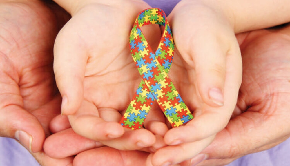 &Omicron; &laquo;&alpha;ό&rho;&alpha;&tau;&omicron;&sigmaf;&raquo; &alpha;&gamma;ώ&nu;&alpha;&sigmaf; &tau;&omega;&nu; &gamma;&omicron;&nu;έ&omega;&nu; &pi;&alpha;&iota;&delta;&iota;ώ&nu; &mu;&epsilon; &alpha;&upsilon;&tau;&iota;&sigma;&mu;ό &sigma;&tau;&eta; &Lambda;&alpha;&kappa;&omega;&nu;ί&alpha;