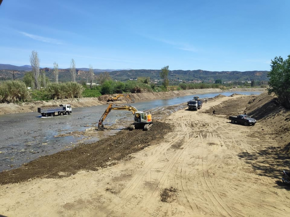 &Kappa;&alpha;&theta;&alpha;&rho;&iota;&sigma;&mu;ό&sigmaf; &kappa;&alpha;&iota; &delta;&iota;&epsilon;&upsilon;&theta;έ&tau;&eta;&sigma;&eta; &tau;&eta;&sigmaf; &kappa;&omicron;ί&tau;&eta;&sigmaf; &tau;&omicron;&upsilon; &Epsilon;&upsilon;&rho;ώ&tau;&alpha; (&Phi;&Omega;&Tau;&Omicron;)