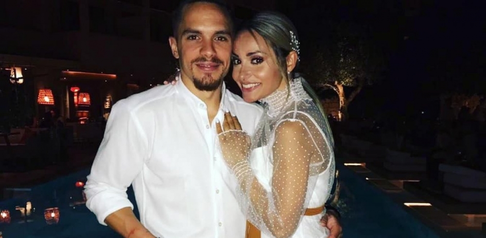 &Nu;&upsilon;&mu;&phi;&epsilon;ύ&theta;&eta;&kappa;&epsilon; &kappa;&rho;&upsilon;&phi;ά &omicron; &Lambda;&epsilon;&upsilon;&tau;έ&rho;&eta;&sigmaf; &Pi;&epsilon;&tau;&rho;&omicron;ύ&nu;&iota;&alpha;&sigmaf;!