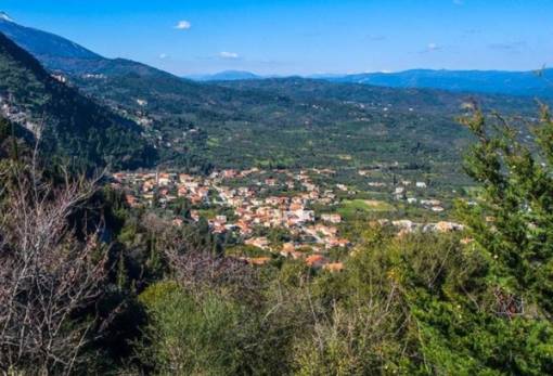 Απόλυτο σοκ στον Μυστρά: Σορός άνδρα βρέθηκε μέσα σε καταψύκτη!