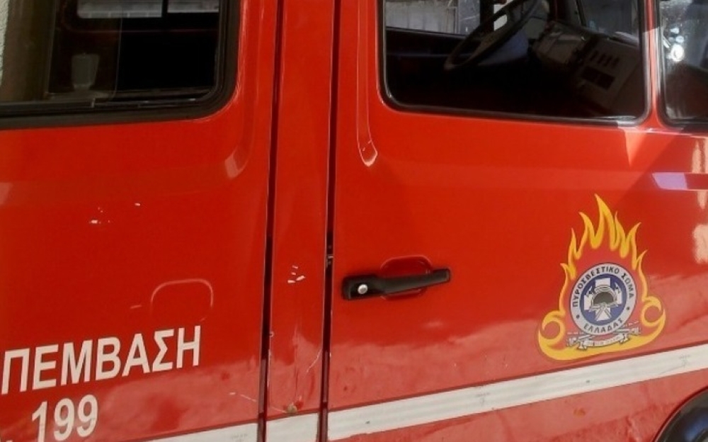 &Mu;&omicron;&iota;&rho;&alpha;ί&alpha; &eta; &phi;&omega;&tau;&iota;ά &sigma;&epsilon; ό&chi;&eta;&mu;&alpha; &sigma;&epsilon; &chi;&omega;&rho;&iota;ό &tau;&omicron;&upsilon; &Delta;. &Mu;&omicron;&nu;&epsilon;&mu;&beta;&alpha;&sigma;ί&alpha;&sigmaf;