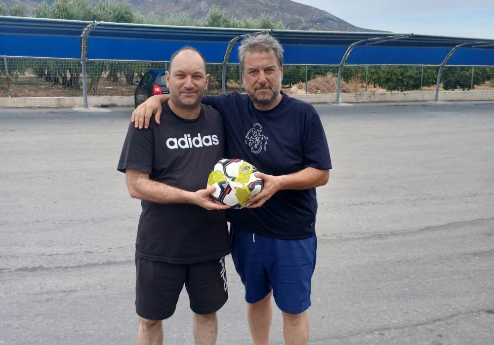 Έ&mu;&pi;&rho;&alpha;&kappa;&tau;&omicron; &laquo;&pi;&alpha;&rho;ώ&nu;&raquo; &tau;&omicron;&upsilon; &pi;&rho;&omicron;έ&delta;&rho;&omicron;&upsilon; &tau;&eta;&sigmaf; Super League 2 &sigma;&tau;&omicron; &lambda;&alpha;&kappa;&omega;&nu;&iota;&kappa;ό &pi;&omicron;&delta;ό&sigma;&phi;&alpha;&iota;&rho;&omicron;