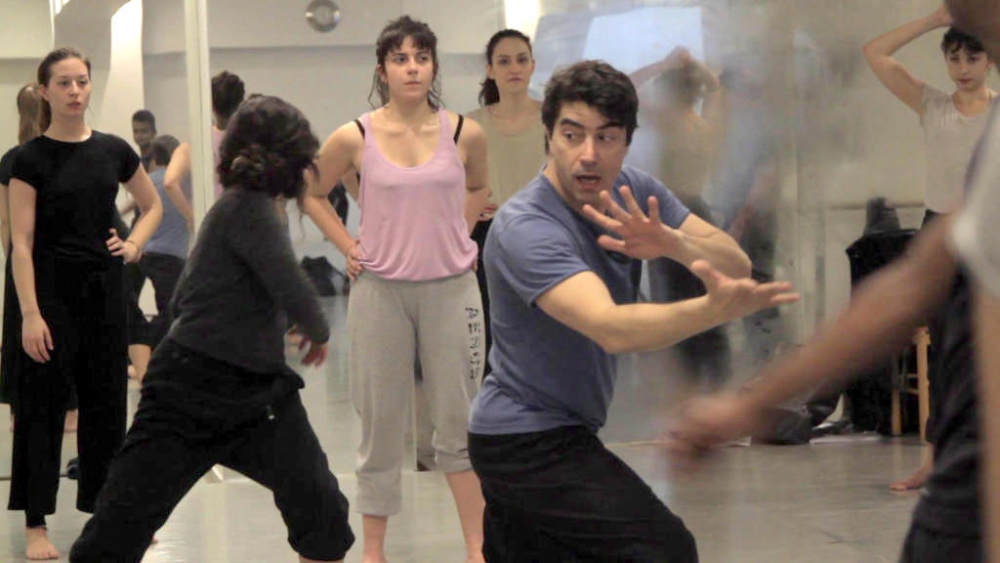 &Sigma;&epsilon;&mu;&iota;&nu;ά&rho;&iota;&omicron; &sigma;ύ&gamma;&chi;&rho;&omicron;&nu;&omicron;&upsilon; &chi;&omicron;&rho;&omicron;ύ &mu;&epsilon; &tau;&omicron; &Gamma;&iota;ά&nu;&nu;&eta; &Kappa;&alpha;&rho;&omicron;ύ&nu;&eta; &sigma;&tau;&omicron;&upsilon;&sigmaf; &Mu;&omicron;&lambda;ά&omicron;&upsilon;&sigmaf;