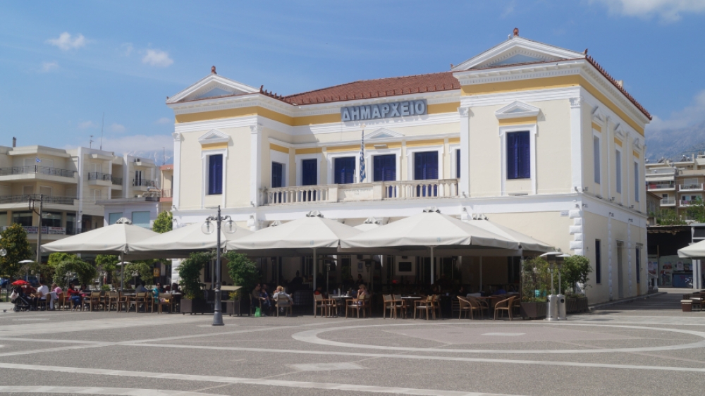 &Eta; &laquo;&alpha;&kappa;&tau;&iota;&nu;&omicron;&gamma;&rho;&alpha;&phi;ί&alpha;&raquo; &tau;&eta;&sigmaf; &pi;&rho;ώ&tau;&eta;&sigmaf; &Kappa;&upsilon;&rho;&iota;&alpha;&kappa;ή&sigmaf; &tau;&omega;&nu; &epsilon;&kappa;&lambda;&omicron;&gamma;ώ&nu; &sigma;&tau;&omicron;&nu; &Delta;ή&mu;&omicron; &Sigma;&pi;ά&rho;&tau;&eta;&sigmaf;