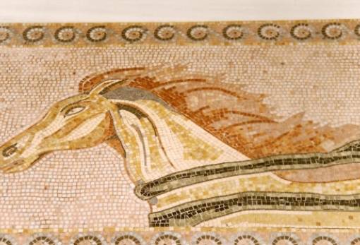 Ψηφίδα τη ψηφίδα: Εργαστήριο ψηφιδωτού για ενήλικες στη Βαμβακού