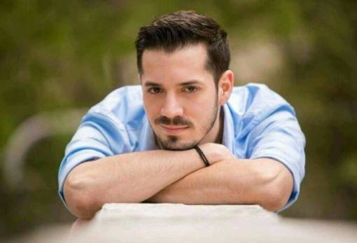 Νησιώτικα ακούσματα στον Βλαχιώτη με τον Γιάννη Κονιτόπουλο