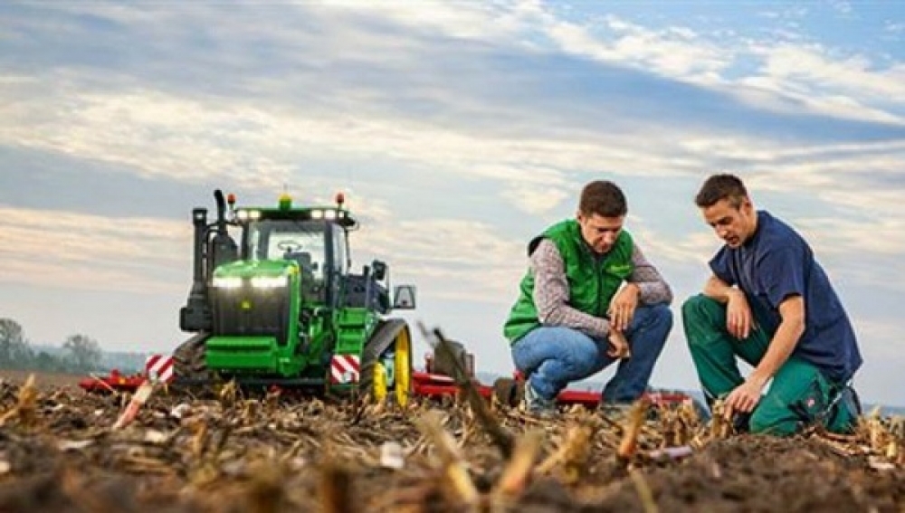 &Alpha;&iota;&tau;ή&sigma;&epsilon;&iota;&sigmaf; &gamma;&iota;&alpha; 150 &pi;&rho;&omicron;&sigma;&lambda;ή&psi;&epsilon;&iota;&sigmaf; &sigma;&tau;&omicron;&nu; &Epsilon;&Lambda;&Gamma;&Alpha;