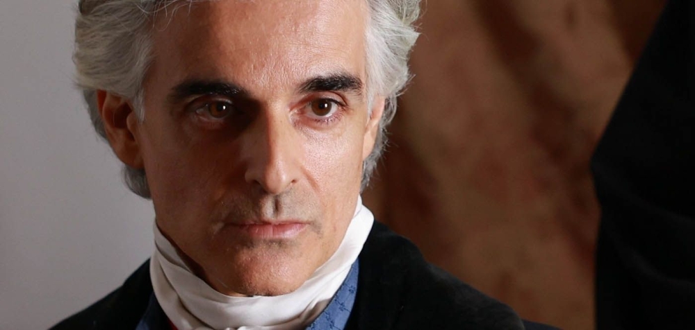 &Iota;. &Kappa;&alpha;&pi;&omicron;&delta;ί&sigma;&tau;&rho;&iota;&alpha;&sigmaf;: &Iota;&sigma;&tau;&omicron;&rho;ί&alpha;, &tau;&omicron; &tau;&rho;&alpha;ύ&mu;&alpha; &kappa;&alpha;&iota; &eta; &epsilon;&upsilon;&theta;ύ&nu;&eta; &tau;&eta;&sigmaf; &Epsilon;&theta;&nu;&iota;&kappa;ή&sigmaf; &mu;&alpha;&sigmaf; &mu;&nu;ή&mu;&eta;&sigmaf;