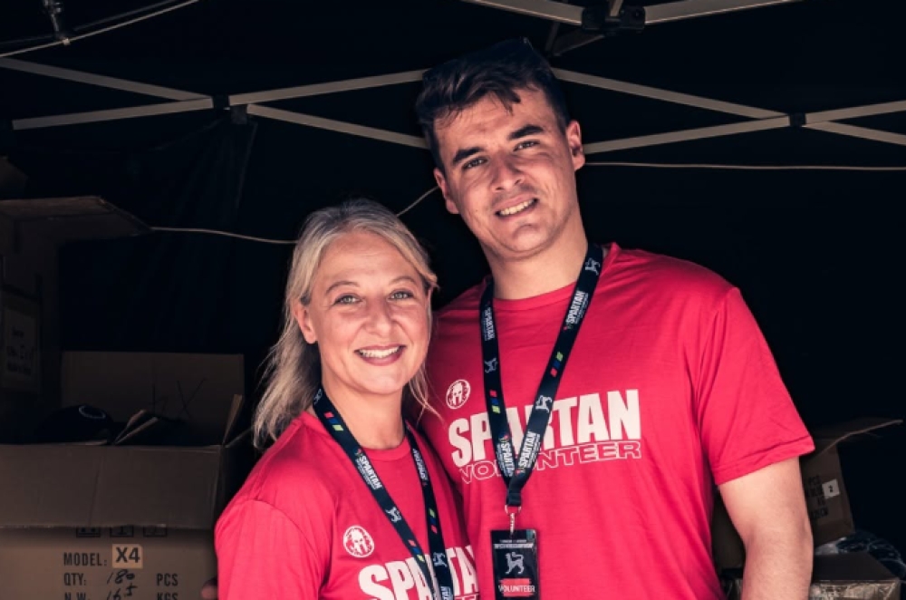 &Sigma;&tau;&omicron;&nu; &pi;&alpha;&lambda;&mu;ό &tau;&omicron;&upsilon; Spartan Race &mu;&epsilon; &kappa;ά&lambda;&epsilon;&sigma;&mu;&alpha; &gamma;&iota;&alpha; &epsilon;&theta;&epsilon;&lambda;&omicron;&nu;&tau;έ&sigmaf;