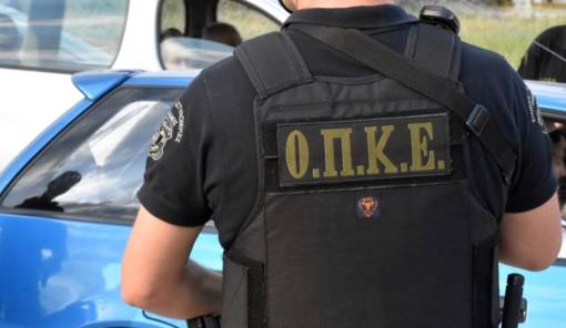 &Delta;&iota;&pi;&lambda;ό &epsilon;&pi;&iota;&chi;&epsilon;&iota;&rho;&eta;&sigma;&iota;&alpha;&kappa;ό &laquo;&chi;&tau;ύ&pi;&eta;&mu;&alpha;&raquo; &tau;&eta;&sigmaf; &Alpha;&sigma;&tau;&upsilon;&nu;&omicron;&mu;ί&alpha;&sigmaf; &sigma;&tau;&eta;&nu; &Pi;&epsilon;&lambda;&omicron;&pi;ό&nu;&nu;&eta;&sigma;&omicron;