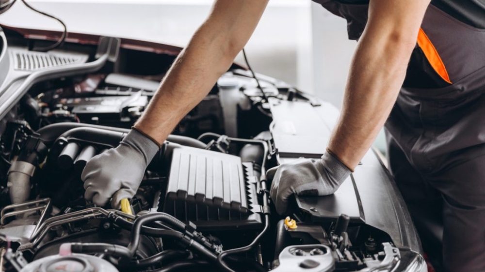 &Alpha;&nu;ά&beta;&epsilon;&iota; &laquo;&lambda;&alpha;&mu;&pi;ά&kappa;&iota;&alpha;&raquo; &sigma;&tau;&alpha; &sigma;&upsilon;&nu;&epsilon;&rho;&gamma;&epsilon;ί&alpha; &tau;&omicron; &Psi;&eta;&phi;&iota;&alpha;&kappa;ό &Pi;&epsilon;&lambda;&alpha;&tau;&omicron;&lambda;ό&gamma;&iota;&omicron;