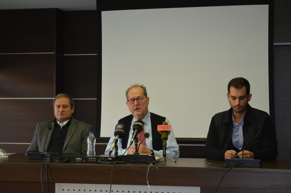 &Xi;&epsilon;&kappa;ά&theta;&alpha;&rho;&omicron;&sigmaf; &Nu;ί&kappa;&alpha;&sigmaf;: &laquo;&Tau;&omicron; &epsilon;&rho;&gamma;&omicron;&sigma;&tau;ά&sigma;&iota;&omicron; &theta;&alpha; &kappa;&alpha;&tau;&alpha;&sigma;&kappa;&epsilon;&upsilon;&alpha;&sigma;&tau;&epsilon;ί&raquo;