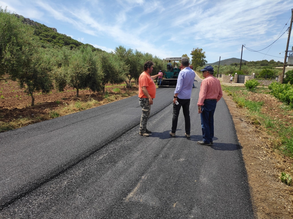 &Pi;&rho;&omicron;&chi;&omega;&rho;&omicron;ύ&nu; &omicron;&iota; &epsilon;&rho;&gamma;&alpha;&sigma;ί&epsilon;&sigmaf; &alpha;&sigma;&phi;&alpha;&lambda;&tau;ό&sigma;&tau;&rho;&omega;&sigma;&eta;&sigmaf; &sigma;&tau;&omicron; &omicron;&delta;&iota;&kappa;ό &delta;ί&kappa;&tau;&upsilon;&omicron; &tau;&omicron;&upsilon; &Delta;. &Mu;&omicron;&nu;&epsilon;&mu;&beta;&alpha;&sigma;ί&alpha;&sigmaf; (&Phi;&Omega;&Tau;&Omicron;)