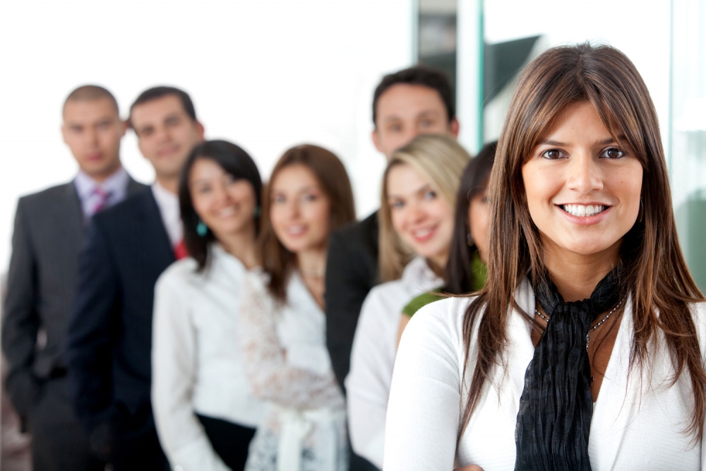 &laquo;&Pi;&rho;ά&sigma;&iota;&nu;&omicron; &phi;&omega;&sigmaf;&raquo; &gamma;&iota;&alpha; 15.000 &pi;&rho;&omicron;&sigma;&lambda;ή&psi;&epsilon;&iota;&sigmaf; &nu;έ&omega;&nu; &alpha;&nu;έ&rho;&gamma;&omega;&nu;