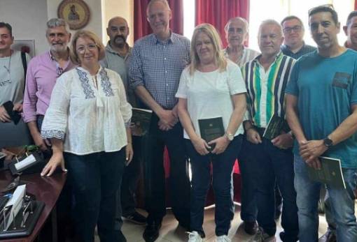 Μια ωραία ατμόσφαιρα είμαστε...