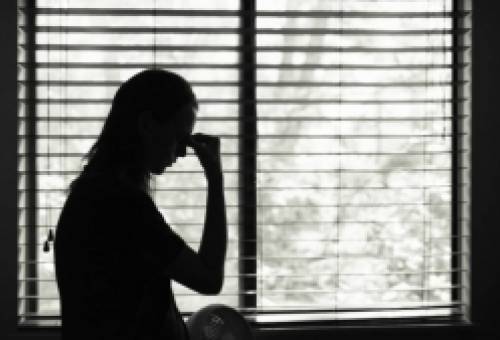 Αύξηση των καταγγελιών ενδοοικογενειακής βίας το 2021