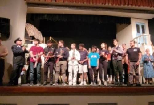 Με βάρκα (και) την ελπίδα της ΕΘΟΛ…