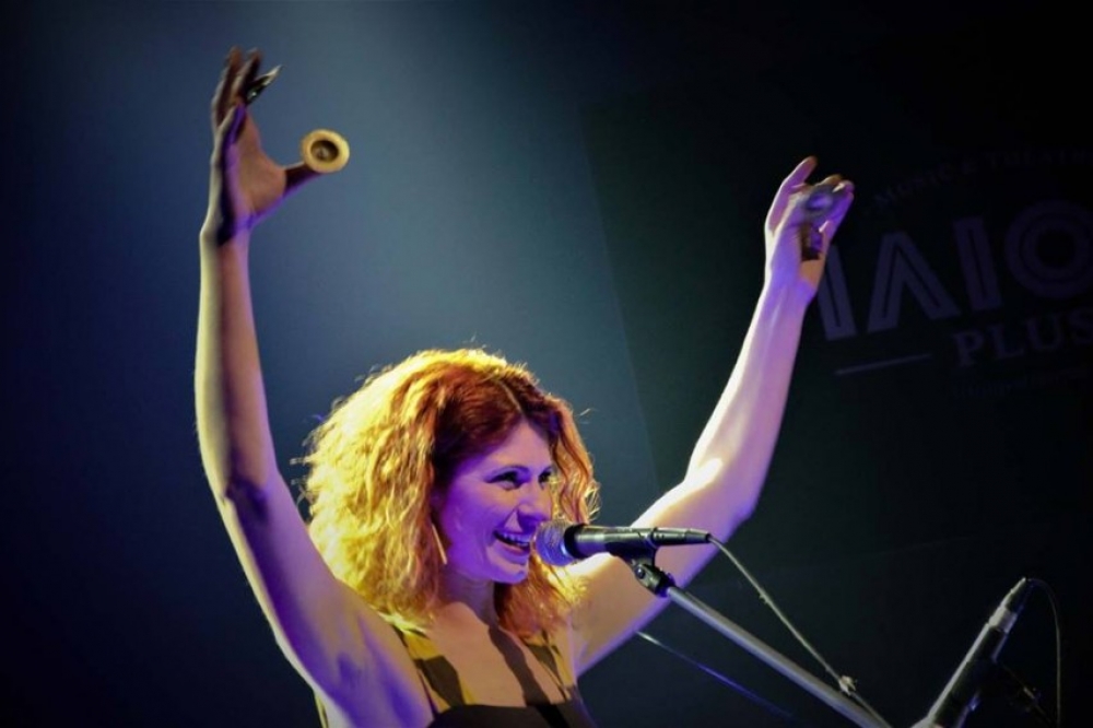 &Tau;&eta;&nu; &Pi;&alpha;&rho;&alpha;&sigma;&kappa;&epsilon;&upsilon;ή 16/3 &eta; &Lambda;&alpha;&mu;&pi;&rho;&iota;&nu;ή &Kappa;&alpha;&rho;&alpha;&kappa;ώ&sigma;&tau;&alpha; live &sigma;&tau;&omicron; Billy&rsquo;s Cafe!