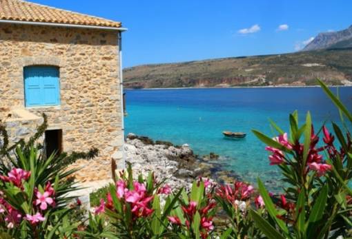 Υπέροχοι προορισμοί για τις καλοκαιρινές σου διακοπές αν δεν θέλεις να μπεις σε καράβι ή αεροπλάνο