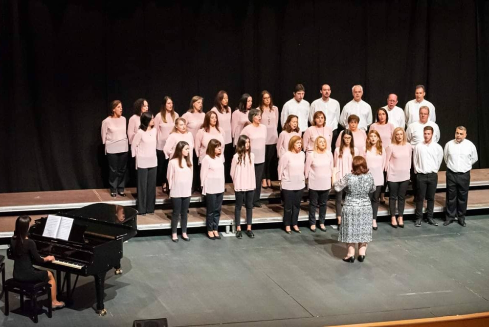 &Alpha;&rho;&chi;&alpha;&iota;&rho;&epsilon;&sigma;ί&epsilon;&sigmaf; &gamma;&iota;&alpha; &tau;&eta;&nu; &laquo;&Tau;&alpha;ϋ&gamma;έ&tau;&eta;&raquo;