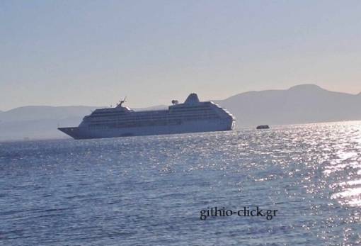 Το εντυπωσιακό «Nautica» άραξε στο λιμάνι του Γυθείου