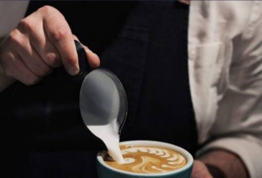 Ο καφές με γάλα είναι αντιφλεγμονώδες κοκτέιλ