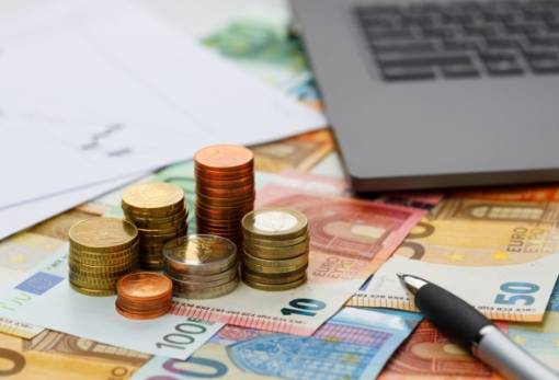 «Ραβασάκια» από ΕΦΚΑ σε 200.000 επαγγελματίες