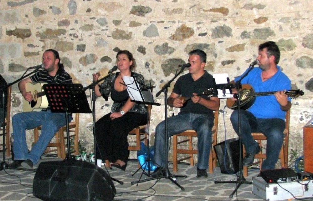 &Rho;&epsilon;&mu;&pi;έ&tau;&iota;&kappa;&omicron;&hellip; &sigma;&epsilon;&rho;&gamma;&iota;ά&nu;&iota; &sigma;&tau;&omicron;&nu; &Kappa;&alpha;&rho;&alpha;&beta;ά