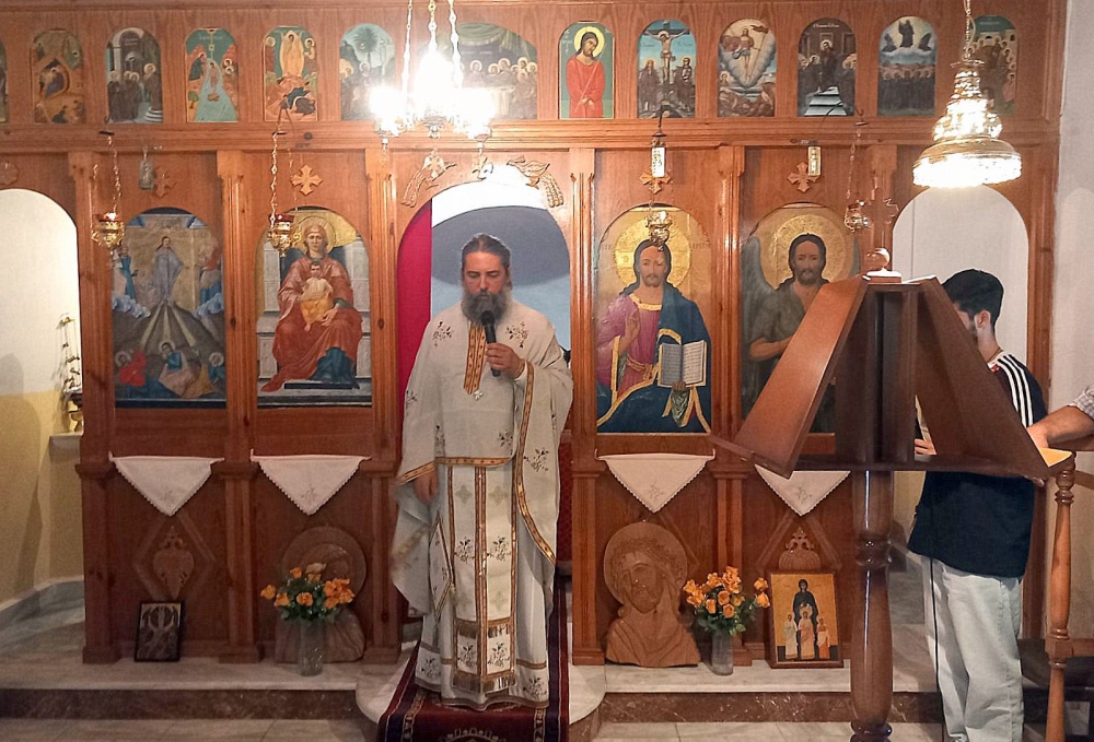 &Eta; &gamma;&iota;&omicron;&rho;&tau;ή &tau;&eta;&sigmaf; &Mu;&epsilon;&tau;&alpha;&mu;&omicron;&rho;&phi;ώ&sigma;&epsilon;&omega;&sigmaf; &sigma;&tau;&eta; &gamma;&rho;&alpha;&phi;&iota;&kappa;ή &Sigma;&omega;&tau;ή&rho;&alpha; &tau;&omega;&nu; &Alpha;&nu;&omega;&gamma;&epsilon;ί&omega;&nu;