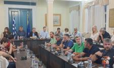 &Sigma;&upsilon;&nu;&epsilon;&delta;&rho;&iota;ά&zeta;&epsilon;&iota; &mu;&epsilon; &laquo;&kappa;&alpha;&upsilon;&tau;ή&raquo; &alpha;&tau;&zeta;έ&nu;&tau;&alpha;  &tau;&omicron; &Delta;&Sigma; &Sigma;&pi;ά&rho;&tau;&eta;&sigmaf;