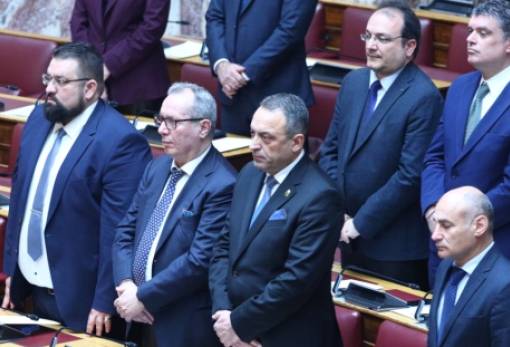 Τρεις «Σπαρτιάτες» χάνουν τις έδρες τους: Για πρώτη φορά στα χρονικά η Βουλή με 297 βουλευτές