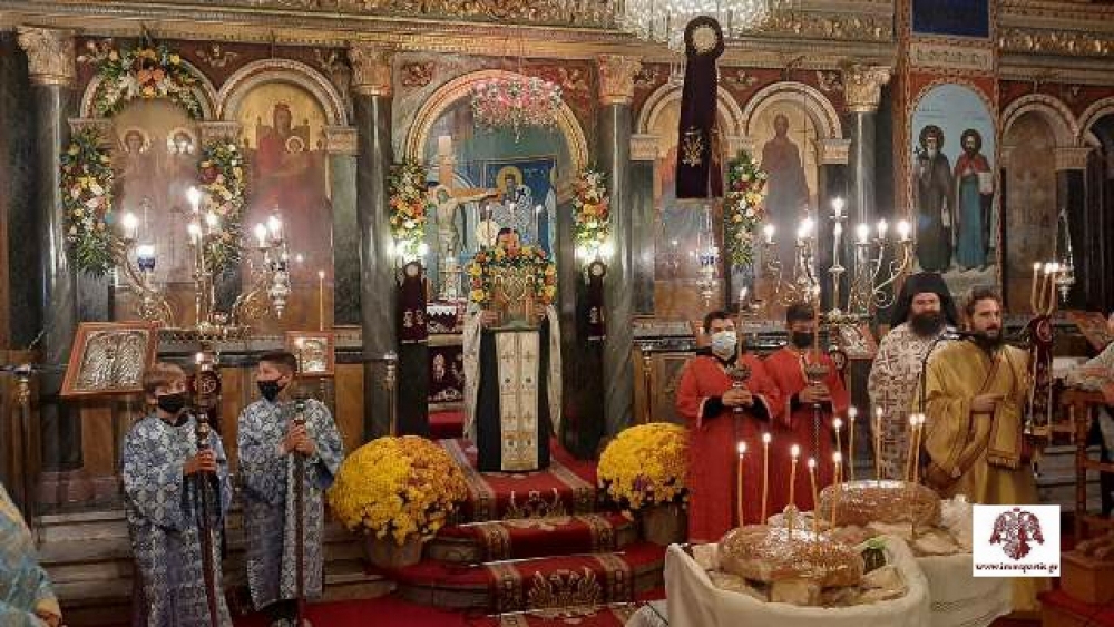 &Delta;&iota;&sigma;&alpha;&rho;&chi;&iota;&epsilon;&rho;&alpha;&tau;&iota;&kappa;ό&sigmaf; &Epsilon;&sigma;&pi;&epsilon;&rho;&iota;&nu;ό&sigmaf; &sigma;&tau;&alpha; &Nu;&iota;ά&tau;&alpha;