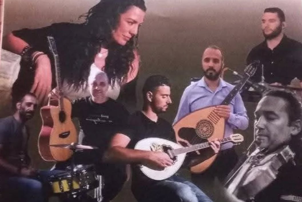 &Pi;&alpha;&rho;&alpha;&delta;&omicron;&sigma;&iota;&alpha;&kappa;ό &gamma;&lambda;έ&nu;&tau;&iota; &alpha;ύ&rho;&iota;&omicron; &sigma;&tau;&alpha; &Lambda;&iota;&rho;ά &Mu;&omicron;&nu;&epsilon;&mu;&beta;&alpha;&sigma;ί&alpha;&sigmaf;