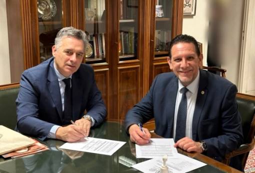 Μνημόνιο συνεργασίας μεταξύ Αποκεντρωμένης και Ιονίου Πανεπιστημίου