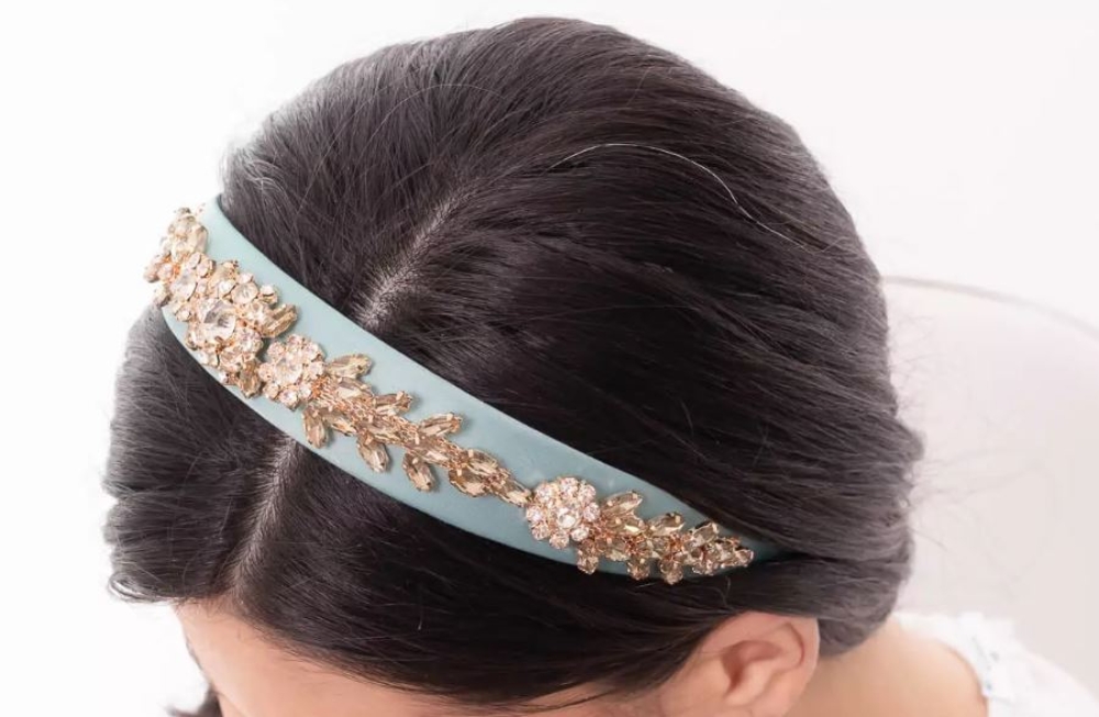 To &alpha;&xi;&epsilon;&sigma;&omicron;&upsilon;ά&rho; &mu;&alpha;&lambda;&lambda;&iota;ώ&nu; &pi;&omicron;&upsilon; &epsilon;&pi;έ&sigma;&tau;&rho;&epsilon;&psi;&epsilon; &mu;&epsilon; &phi;ό&rho;&alpha; &alpha;&pi;ό &tau;&alpha; 90s