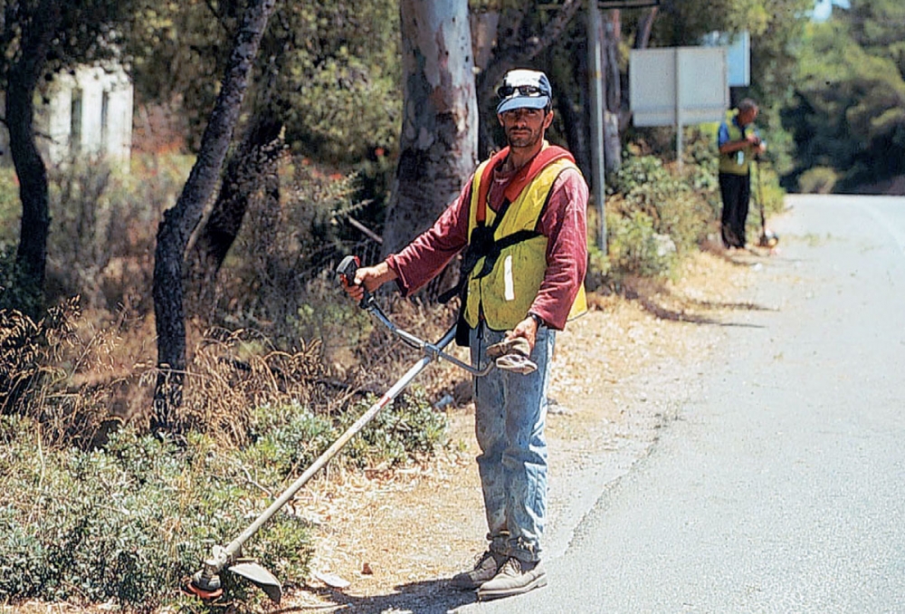 Έ&rho;&chi;&omicron;&nu;&tau;&alpha;&iota; 27 &pi;&rho;&omicron;&sigma;&lambda;ή&psi;&epsilon;&iota;&sigmaf; &sigma;&tau;&omicron; &Delta;ή&mu;&omicron; &Alpha;&nu;. &Mu;ά&nu;&eta;&sigmaf;